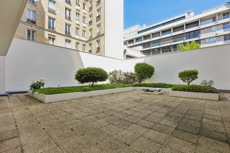 Appartement à vendre à Paris, 52,05 m², 3 pièces – photo 1 sur 10